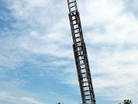 15 (Feuerwehrfahrzeug mit 18 Meter hoher Drehleiter, Bj. 1966)